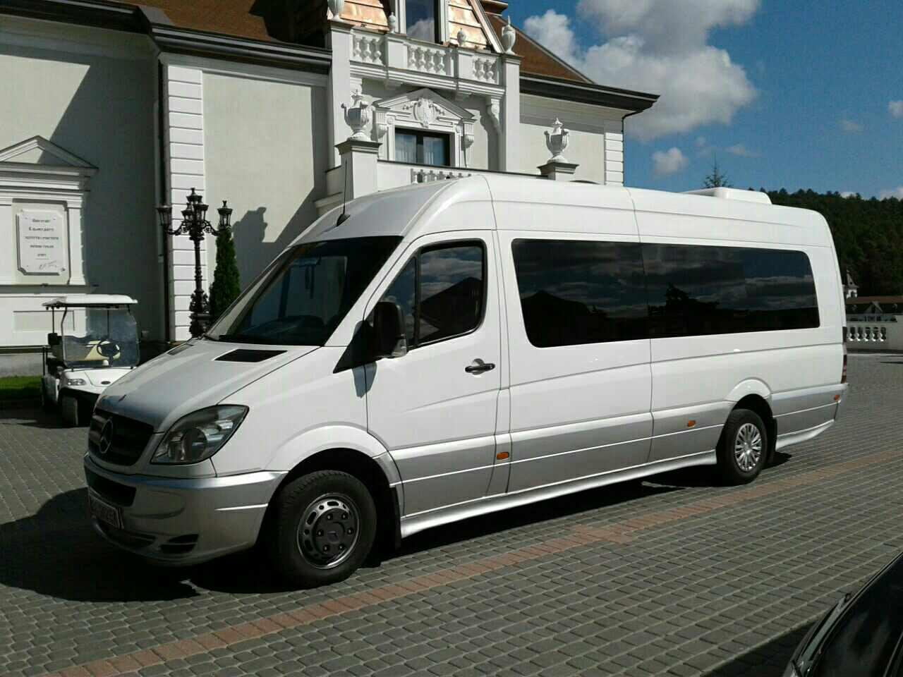 мікроавтобус