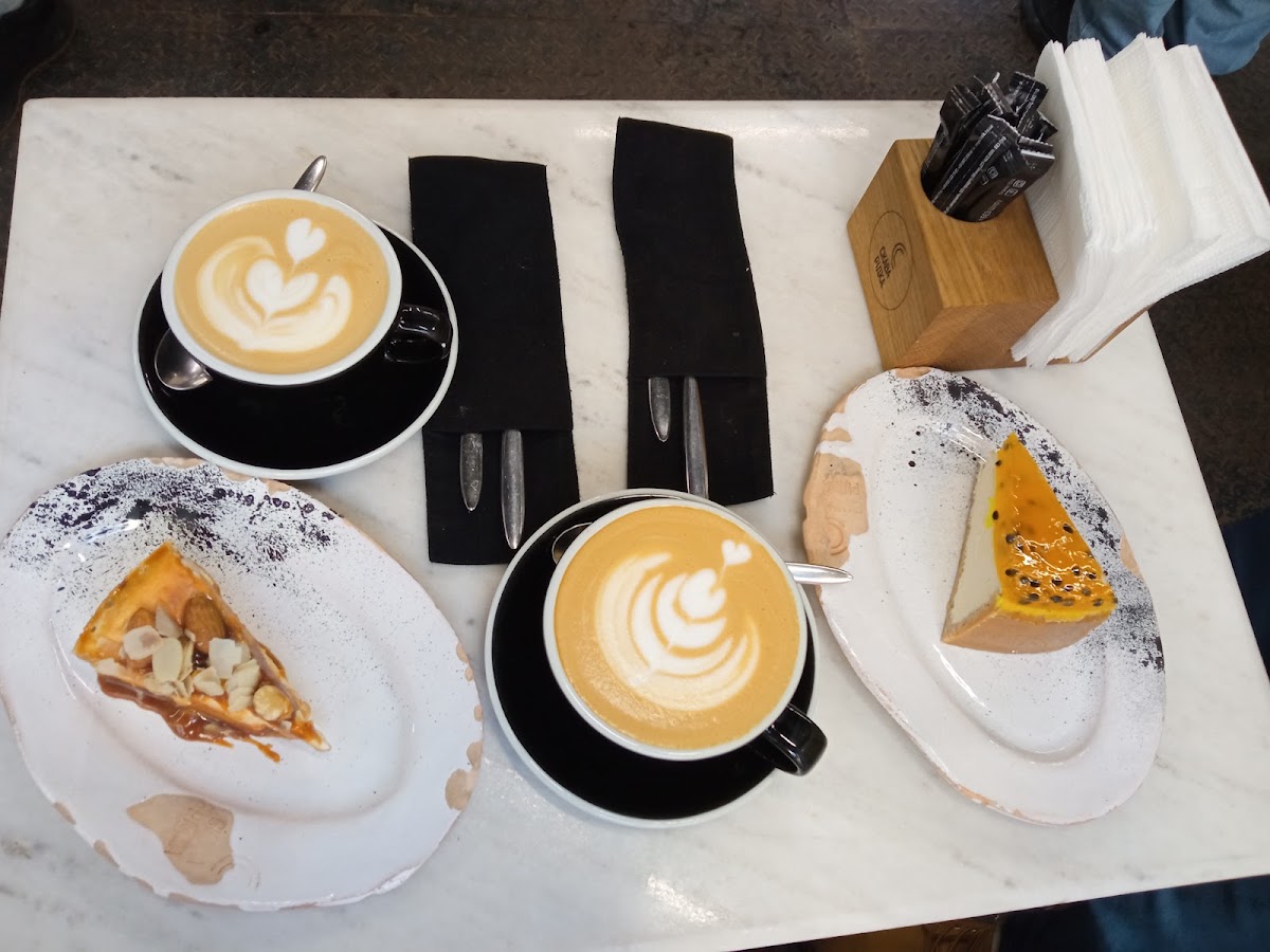 Скаваридка — Cafe